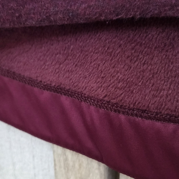 Athleta Womens Cozy Karma Funnel Neck Sweatshirt Burgundy Size Small Pockets - Picture 4 of 13